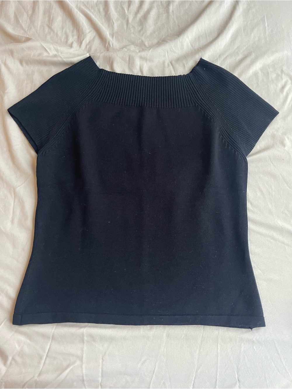 Dana Buchman Black Ribbed Yoke Short Sleeve Top